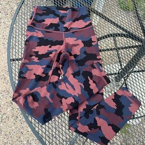 Lululemon Leggings Size 2 25inch inseam